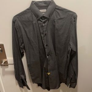 Men’s Zara shirt